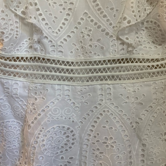 Karina Grimaldi Revolve White Eyelet Romper sz XS EUC - Picture 6 of 8